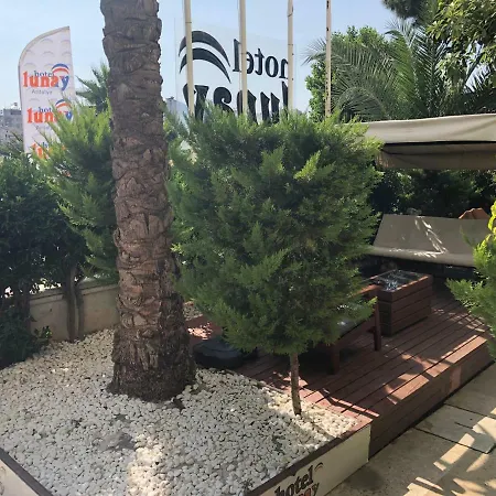 鲁纳酒店 酒店 2*